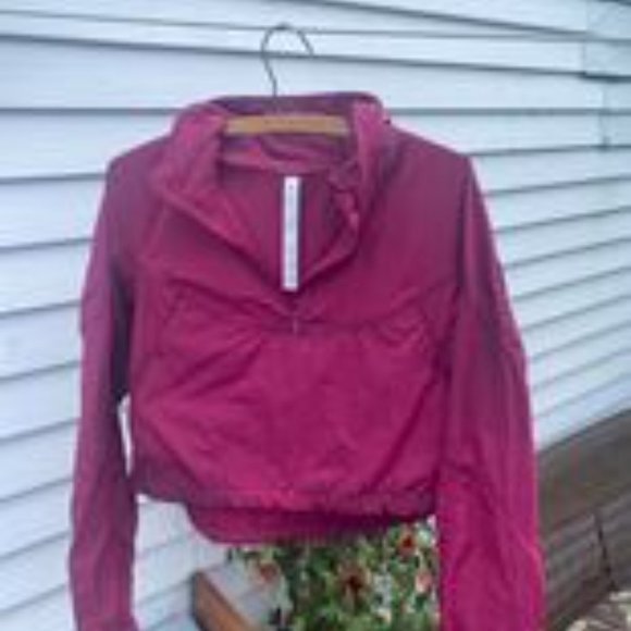 Evergreen Cropped Anorak - Picture 9 of 10